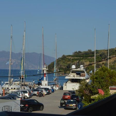 Katerina'S Studio Epidaurus Buitenkant foto